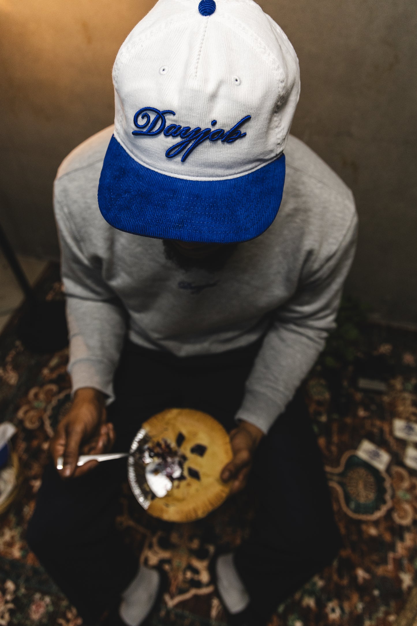 BLUEBERRY PUFF EMBROIDERY CORDUROY 5 PANEL CAP